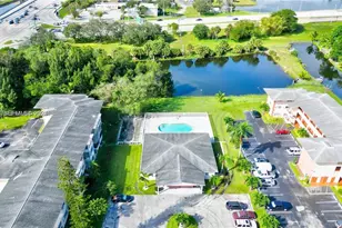 4730 NW 10th Ct, Plantation, FL 33313 - Photo 2