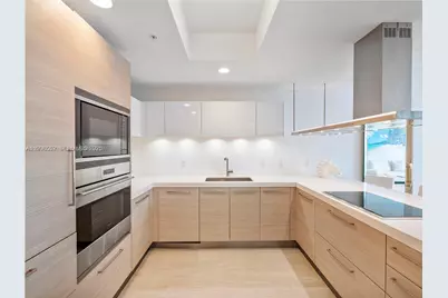 17301 Biscayne Blvd #1105, North Miami Beach, FL 33160 - Photo 8