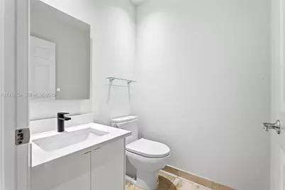 3135 NE 211 St, Aventura, FL 33180 - Photo 14