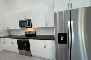 6018 Acorn Cir, Labelle, FL 33935 - Photo 8