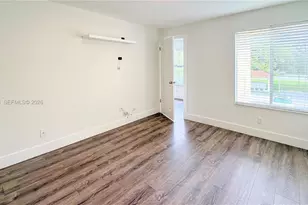 643 Vista Isles Dr, Sunrise, FL 33325 - Photo 8