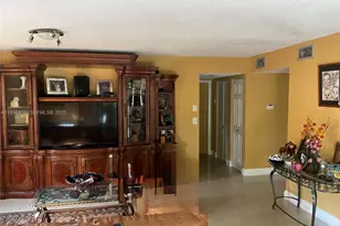3161 Venice Way, Miramar, FL 33025 - Photo 16