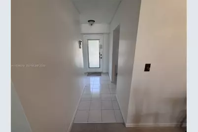 1025 SE 3rd Ave #102, Dania Beach, FL 33004 - Photo 6