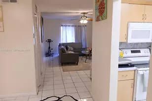 4751 NW 10th Ct, Plantation, FL 33313 - Photo 4