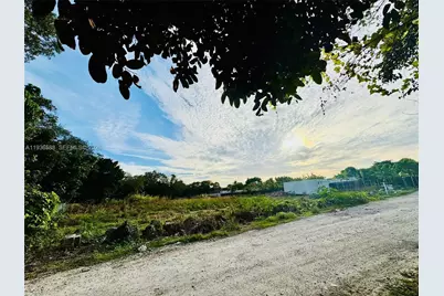 12330 SW 240 St, Homestead, FL 33032 - Photo 4