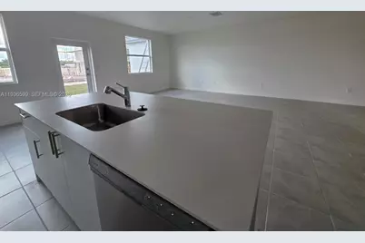 19571 SW 339 Terrace, Homestead, FL 33034 - Photo 6