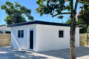 542 E 20th St, Hialeah, FL 33013 - Photo 28