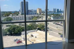 7601 E Treasure Dr, North Bay Village, FL 33141 - Photo 10