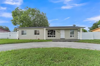 3738 NW 207th Dr, Miami Gardens, FL 33055 - Photo 2