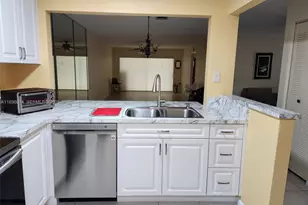 416 Ponderosa Dr, Fort Pierce, FL 34982 - Photo 6