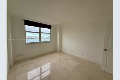 770 Claughton Island Dr #PH-15, Miami, FL 33131 - Photo 10