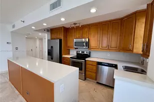 770 Claughton Island Dr, Miami, FL 33131 - Photo 6