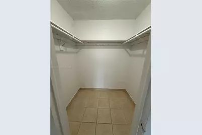 1305 W 53rd St #406, Hialeah, FL 33012 - Photo 26