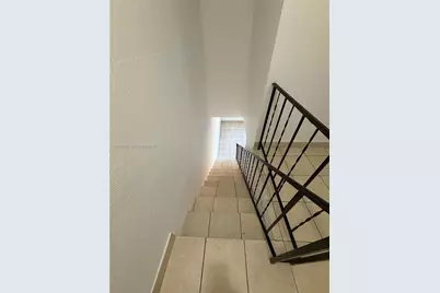 1305 W 53rd St #406, Hialeah, FL 33012 - Photo 16