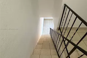 1305 W 53rd St, Hialeah, FL 33012 - Photo 16