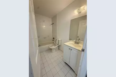 8851 NW 119th St #4303, Hialeah Gardens, FL 33018 - Photo 10