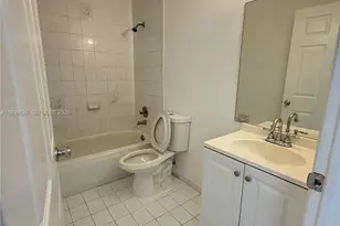 8851 NW 119th St, Hialeah Gardens, FL 33018 - Photo 10