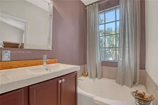 104 Harbors Way, Boynton Beach, FL 33435 - Photo 12