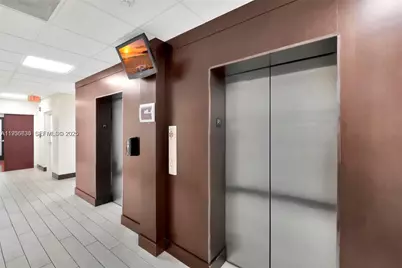 12550 Biscayne Blvd #208, North Miami, FL 33181 - Photo 8