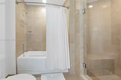 300 S Biscayne Blvd #T-1608, Miami, FL 33131 - Photo 12