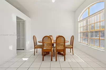 17811 SW 4th Ct, Pembroke Pines, FL 33029 - Photo 12