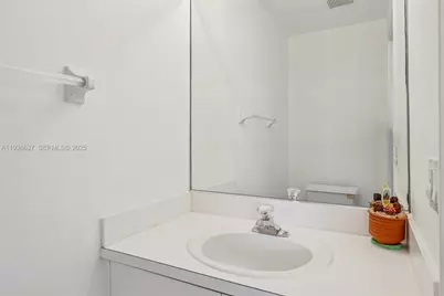 17811 SW 4th Ct, Pembroke Pines, FL 33029 - Photo 16