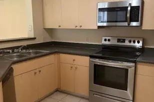 4021 San Marino Blvd, West Palm Beach, FL 33409 - Photo 2