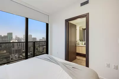 398 NE 5th St #3718-3719, Miami, FL 33132 - Photo 20