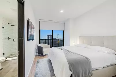 398 NE 5th St #3718-3719, Miami, FL 33132 - Photo 16