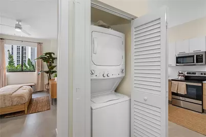 16395 Biscayne Blvd #1114, North Miami Beach, FL 33160 - Photo 6