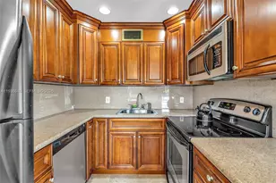 122 Prescott F, Deerfield Beach, FL 33442 - Photo 1