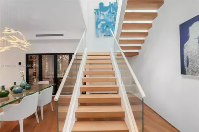 1300 Monad Ter #PH-E, Miami Beach, FL 33139 - Photo 32