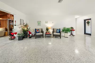 7517 Cutlass Ave, North Bay Village, FL 33141 - Photo 6