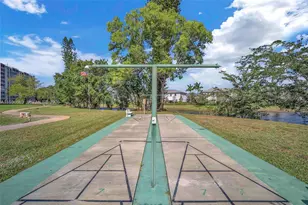 3475 Brokenwoods Dr, Coral Springs, FL 33065 - Photo 30