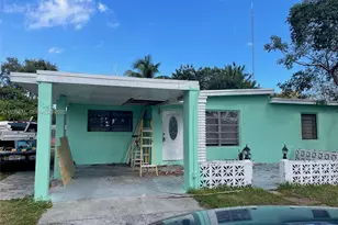 115 Virginia Rd, Hollywood, FL 33023 - Photo 2