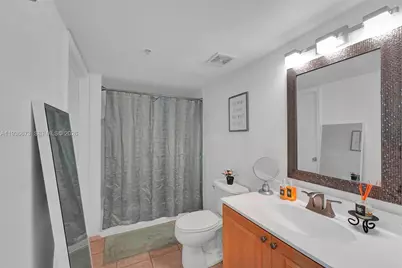 102 SW 6th Ave #305, Miami, FL 33130 - Photo 4