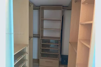 2101 Brickell Ave #1001, Miami, FL 33129 - Photo 8