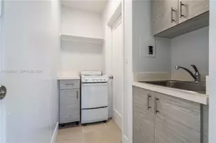 437 NE 82nd St, Miami, FL 33138 - Photo 6