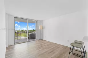 1800 NW 24th Ave, Miami, FL 33125 - Photo 6