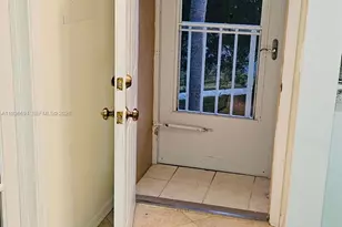 1335 Mainsail Dr, Naples, FL 34114 - Photo 4