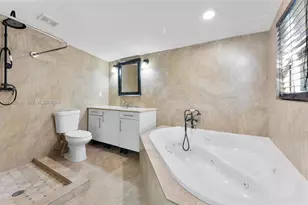 300 SW 11th Ct, Fort Lauderdale, FL 33315 - Photo 26