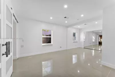 300 SW 11th Ct, Fort Lauderdale, FL 33315 - Photo 24