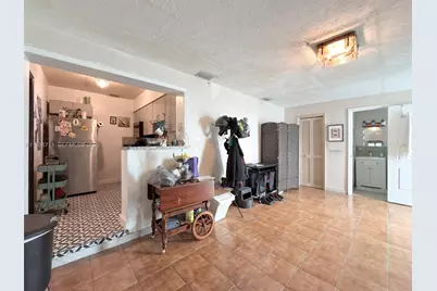 3630 NW 4th Ter, Miami, FL 33125 - Photo 12