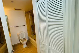 1750 N Bayshore Dr, Miami, FL 33132 - Photo 14