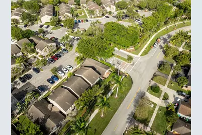 3880 NW 121st Ave, Sunrise, FL 33323 - Photo 70