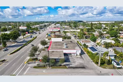 1601 E Sample Rd, Pompano Beach, FL 33064 - Photo 16