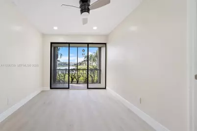 1109 Green Pine Blvd #C1, West Palm Beach, FL 33409 - Photo 6