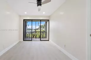 1109 Green Pine Blvd, West Palm Beach, FL 33409 - Photo 6