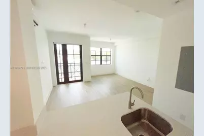 4100 Davie Road #205, Davie, FL 33314 - Photo 6