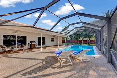 2540 NW 115th Dr, Coral Springs, FL 33065 - Photo 32